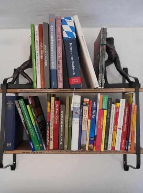 ברלין Cozy Souterrain-Half-Basement-Apartment Included 2 Bicycles מראה חיצוני תמונה