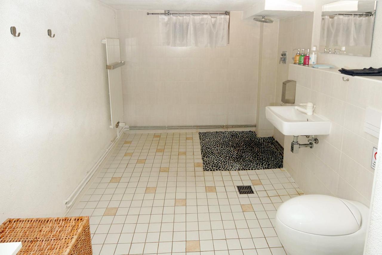 ברלין Cozy Souterrain-Half-Basement-Apartment Included 2 Bicycles מראה חיצוני תמונה